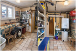 Gepflegtes Haus im Ortskern von Neuhaus am Rennweg mit flexibler Nutzung - Zweifamilienhaus Neuhaus am Rennweg | Angebot:26442566