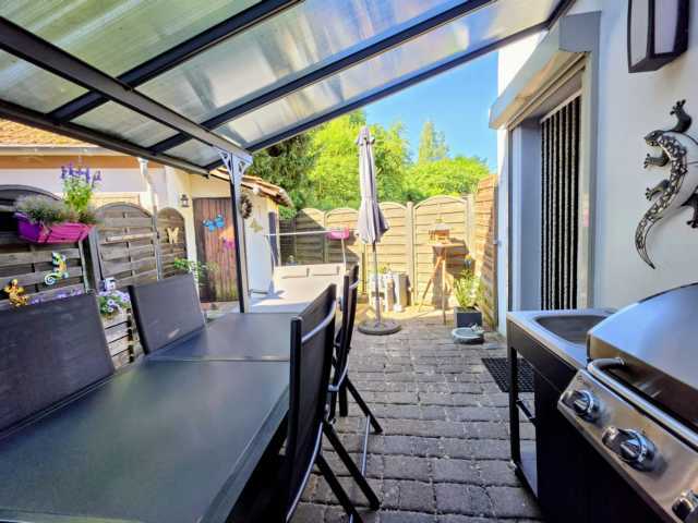 Foto 17_Überdachte Terrasse