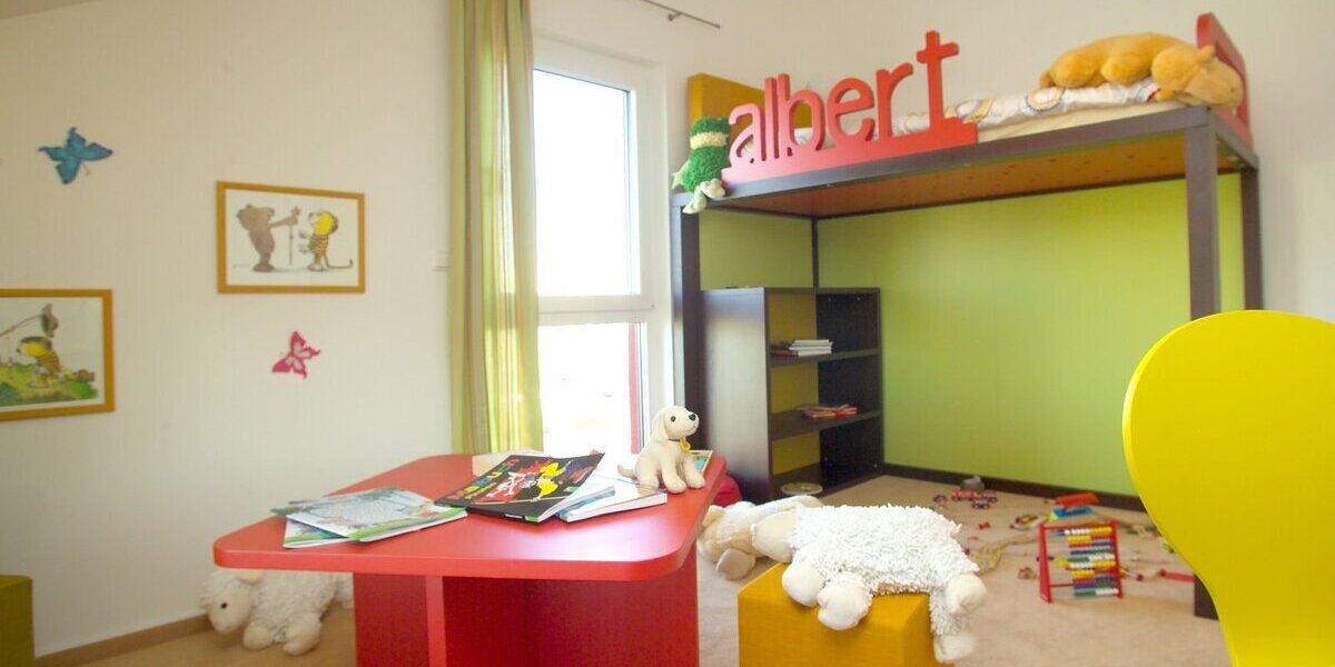 Kinderzimmer voller Raum
