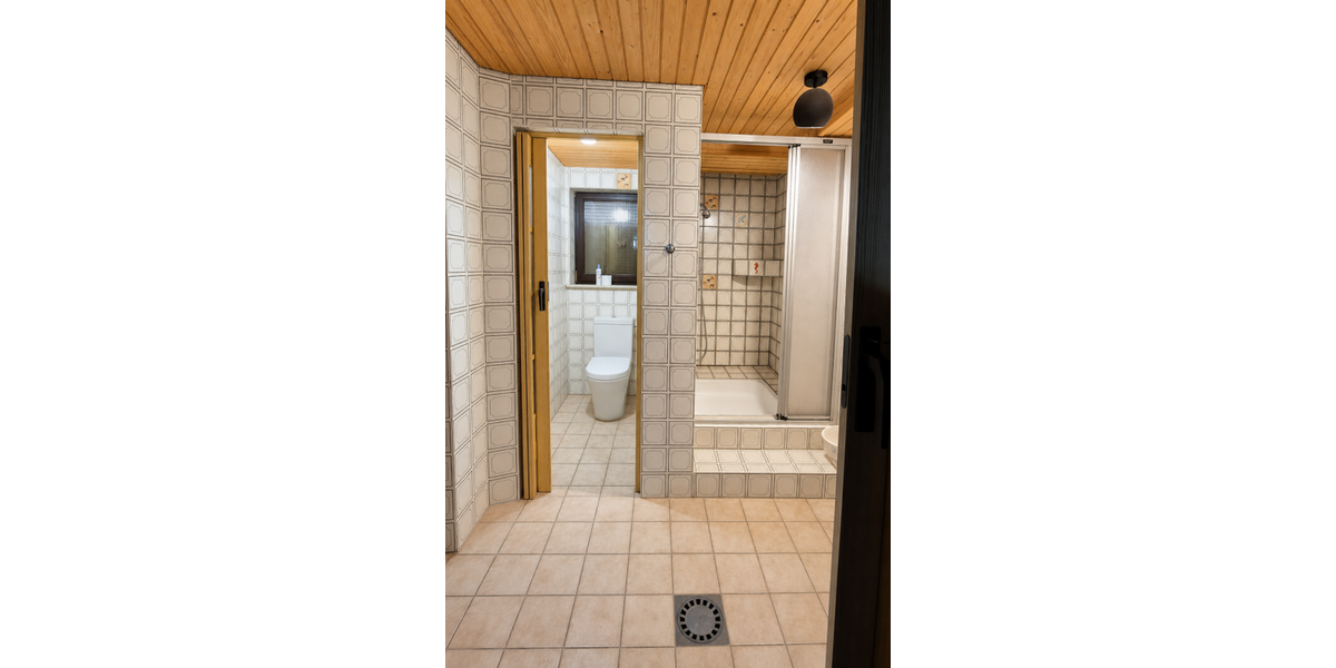 32_ug-dusche-wc