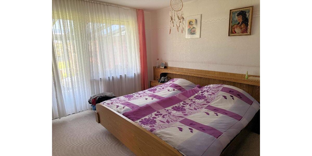 Schlafzimmer 1.1