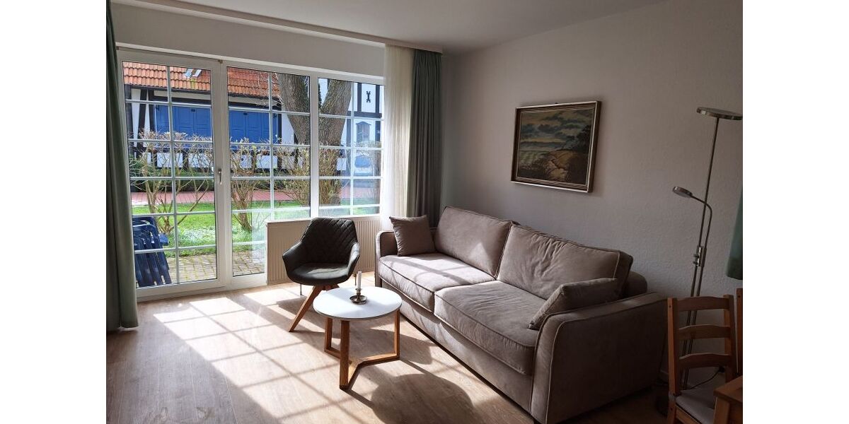Wohnzimmer mit neuer Couch