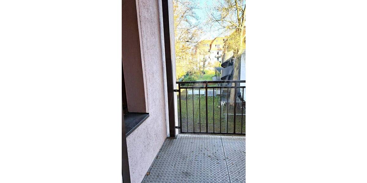 8 Blick vom Balkon.jpg