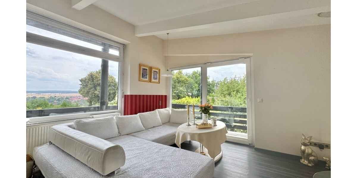 Wohnzimmer mit Weitblick (OG)