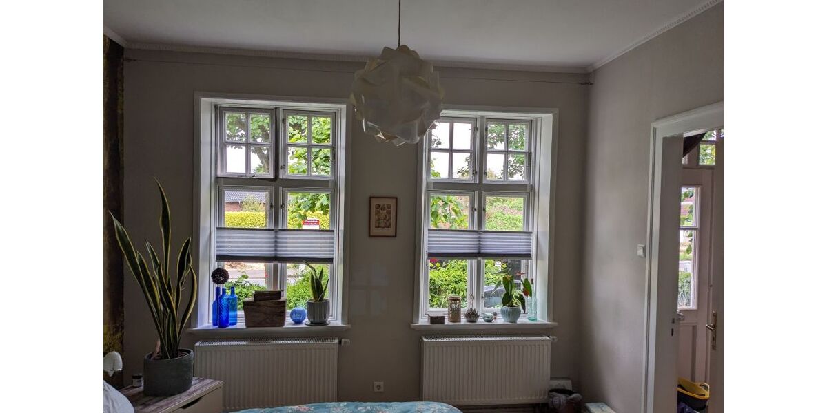 Zimmer EG Osten Fensterblick