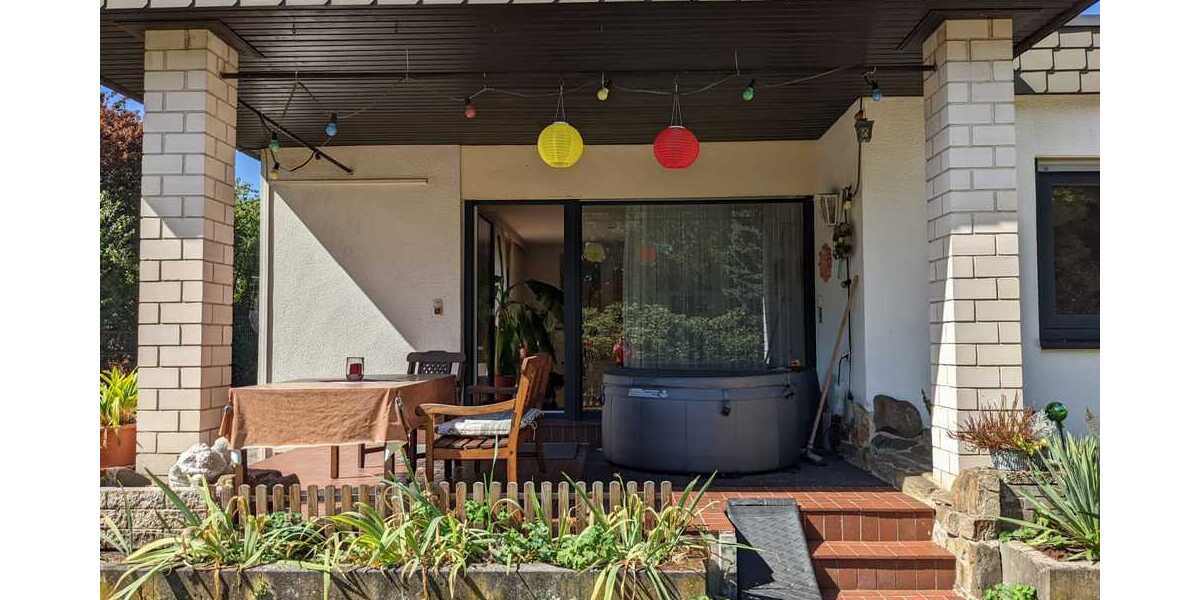 überdachte Terrasse