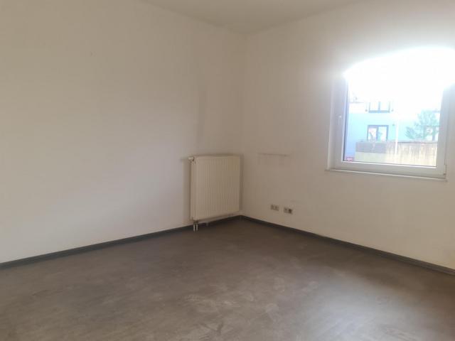 Büro EG