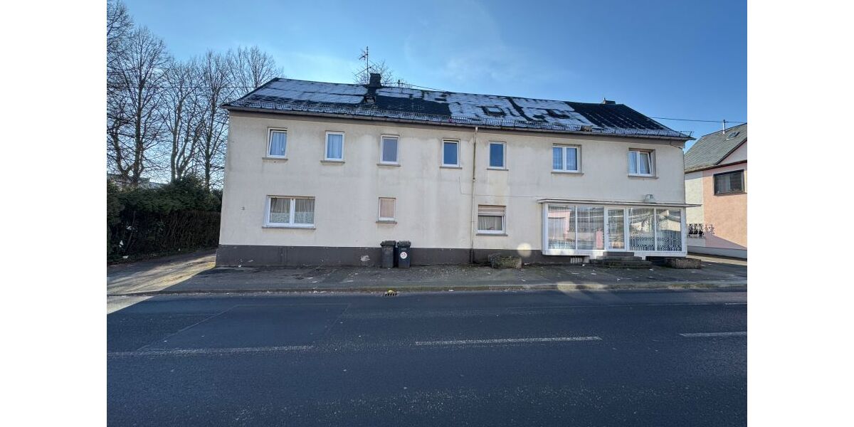 Provisionsfrei* Attraktives Investitionsobjekt im Herzen von Wirges - Mehrfamilienhaus mit Potenzial (Preis nicht verhandelbar) - Mehrfamilienhaus, Wohnhaus Wirges | Angebot:19508927