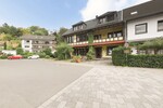 Simmerath - Neun Einheiten. Ein See. Ein Investment mit Seltenheitswert. - Mehrfamilienhaus, Wohnhaus Simmerath / Einruhr Einruhr | Angebot:27442495
