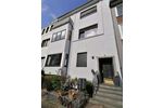 Provisionsfrei* SOFORT FREI! Rhein-nah - 2-Zm Penthouse Oberkassel - renoviert, Klimaanlage Einbauküche 55m² - Einfamilienhaus Düsseldorf Oberkassel | Angebot:27074522