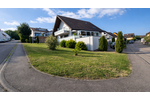 Provisionsfrei* Zweifamilienhaus mit 231 m², Ausbaupotenzial & Doppelgarage — provisionsfrei in Keltern-Weiler - Mehrfamilienhaus, Wohnhaus Keltern | Angebot:27113628