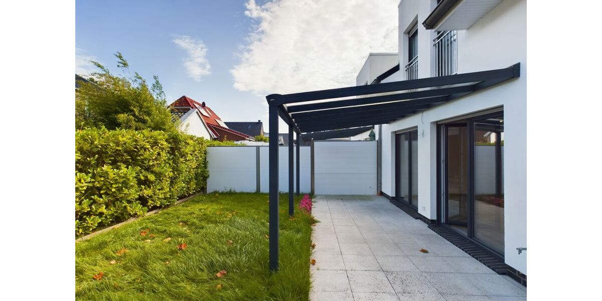 Terrasse mit Glasüberdachung