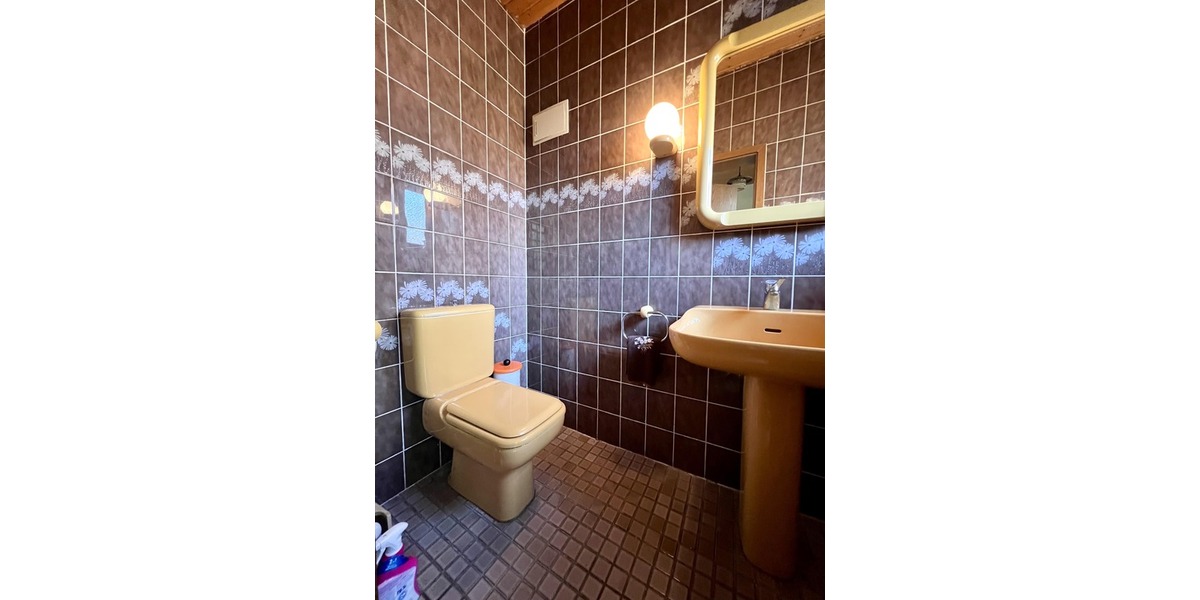 Gäste-WC im Erdgeschoss