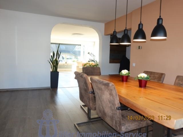7_Esszimmer_Wohnzimmer