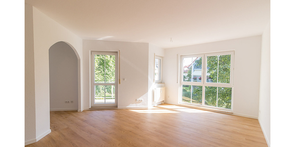 Wohnbereich-2-Raum-Wohnung-im-1-Obergeschoss-am-Krähenfeld-8-(2)