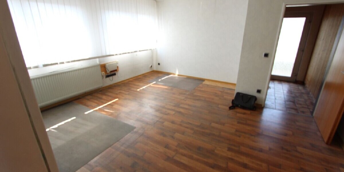 Büro 1