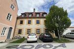 Mehrfamilienhaus mit 5 Wohneinheiten, zwei Garagen und Garten in zentraler Lage in Neuburg - Ein Objekt von Ihrem Immobilienpartner SOWA Immobilien und Finanzen - Mehrfamilienhaus, Wohnhaus Neuburg an der Donau | Angebot:26299735