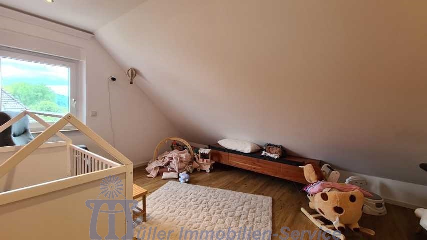 Foto 25_Kinderzimmer 1 im OG