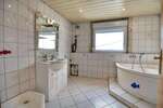 Bezugfsfreie 6 ZKBB mit XL-Panoramaterrasse & Gemeinschaftsgarten Gepflegtes 2FH mit Garage - Etagenwohnung Mannheim Sandhofen | Angebot:26749567