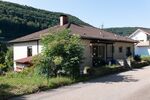 Provisionsfrei* Viel Platz, viel Privatsphäre: Freistehendes Einfamilienhaus mit großem Garten - Einfamilienhaus Mühlhausen i.T. | Angebot:27133730