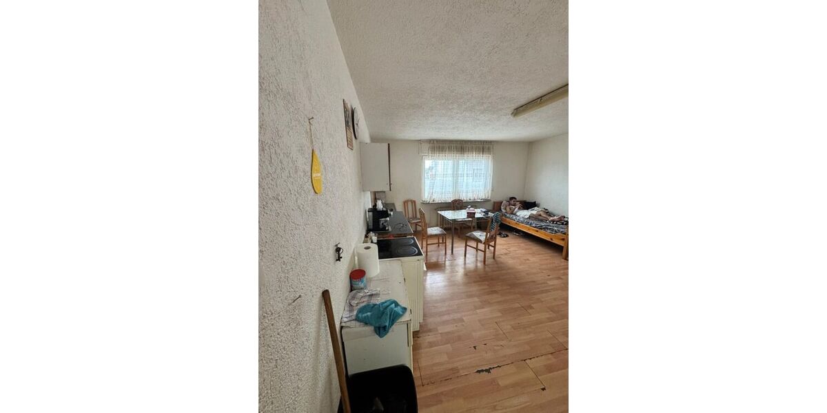 EG rechts Einzimmerapartment