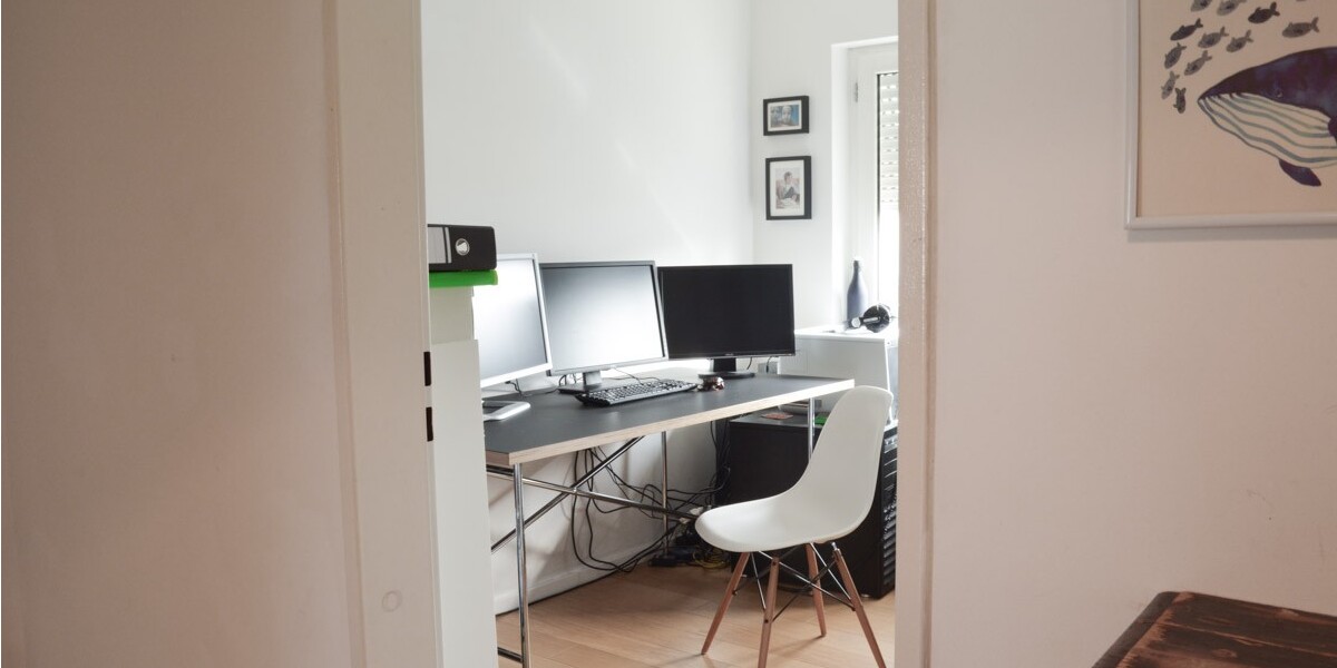 Büro EG