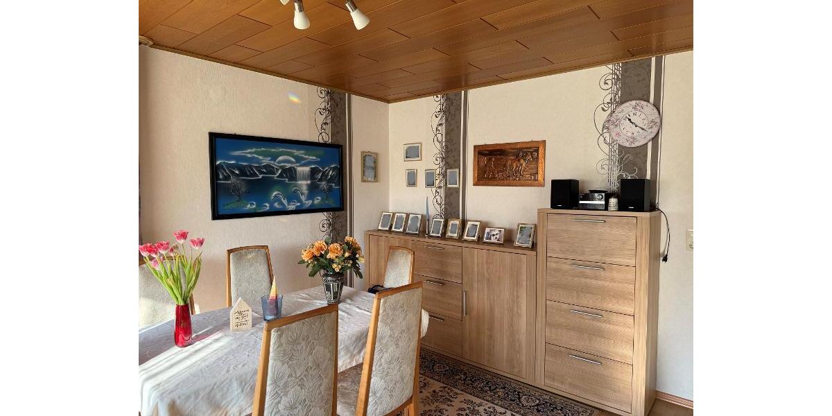 Esszimmer 1.2