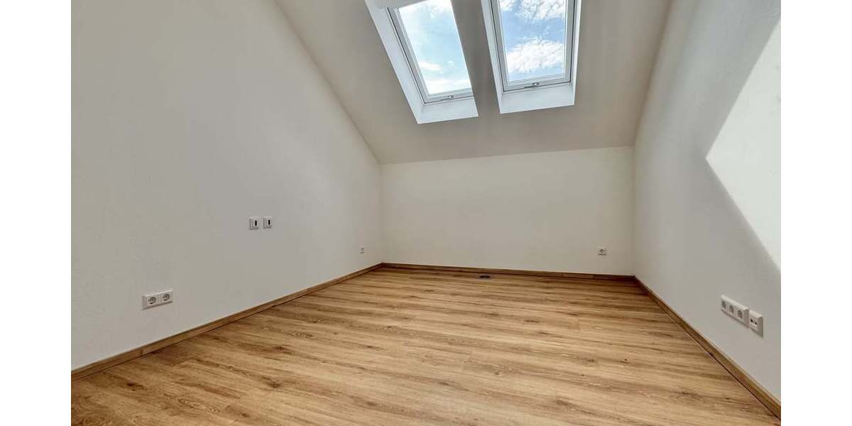 Modernes Kinderzimmer (DG)