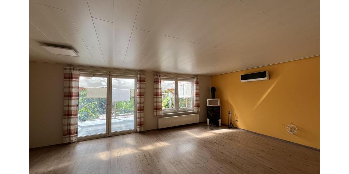 Wohnzimmer mit Kaminofen