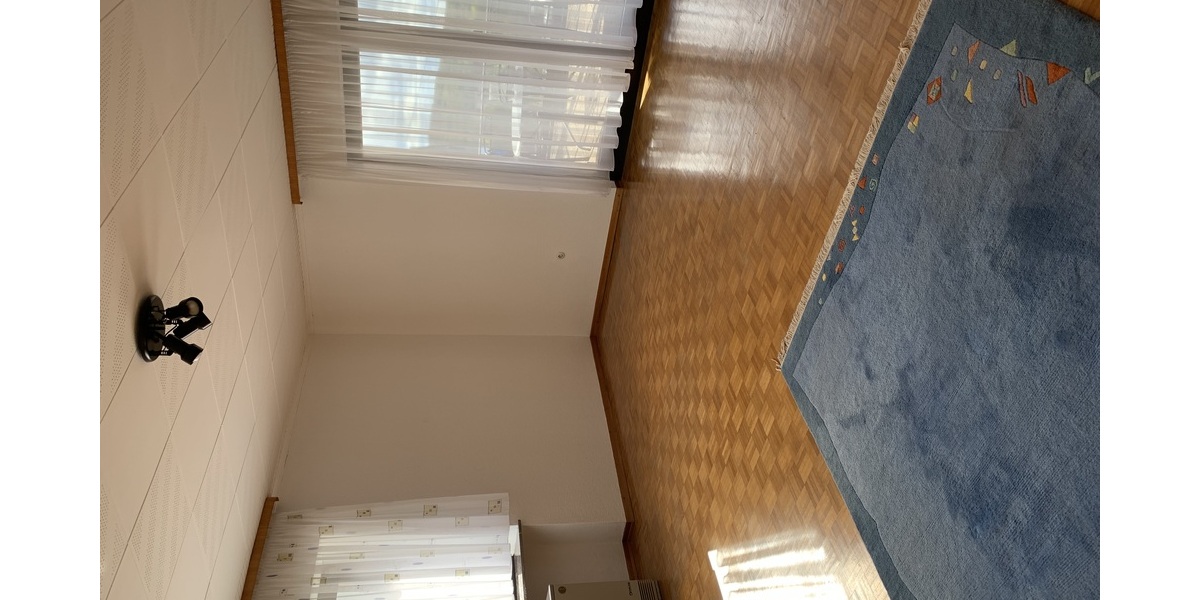 Bild 8_Schlafzimmer OG