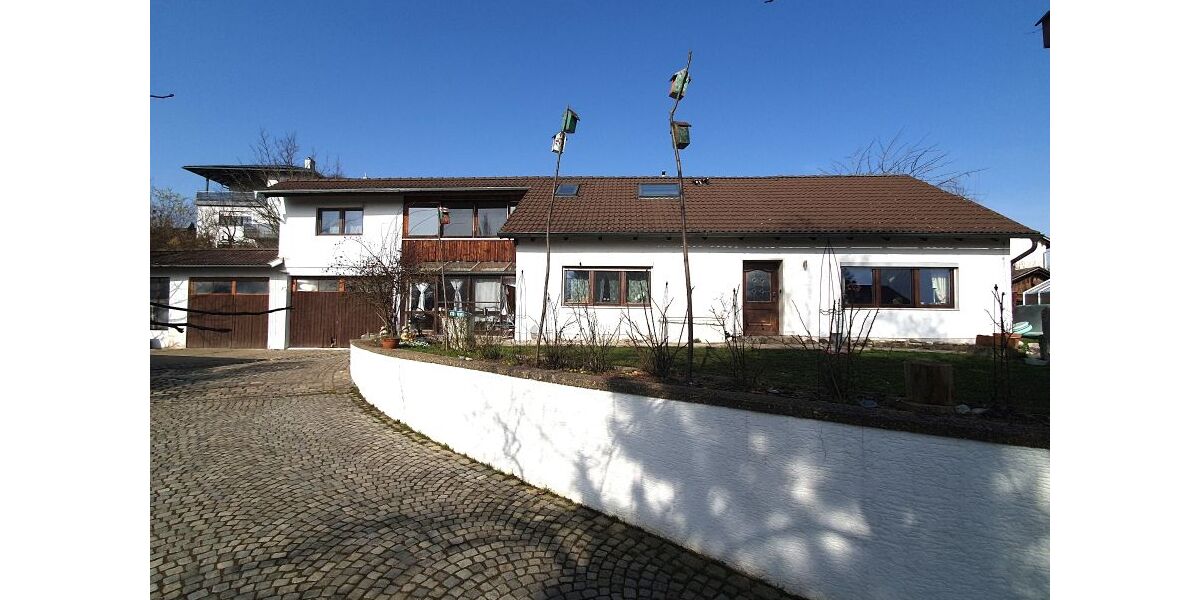 Provisionsfrei* Großzügiges Haus mit großem Grundstück - Einfamilienhaus Kirchdorf | Angebot:26469860