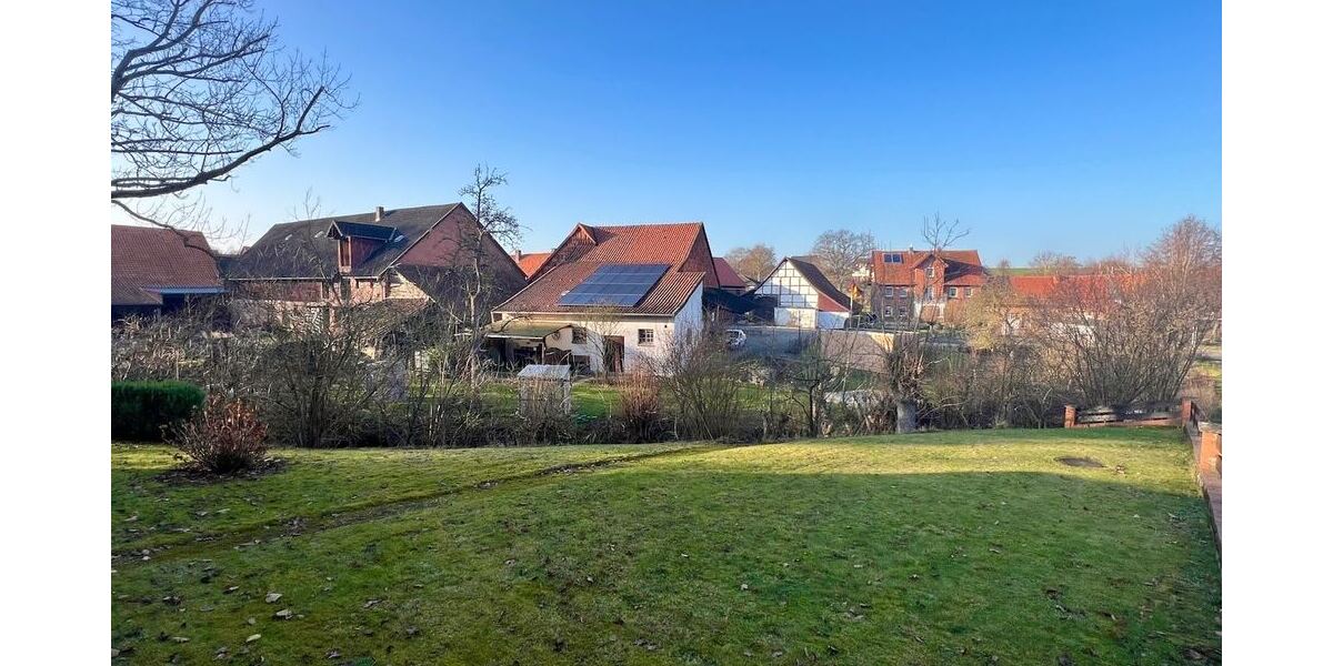 Großer Gartenbereich