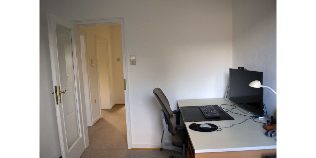 9 - Arbeitszimmer