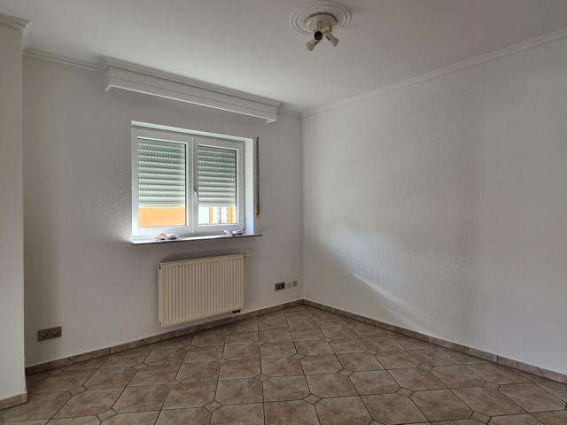 Foto 19_Arbeits-Gästezimmer EG