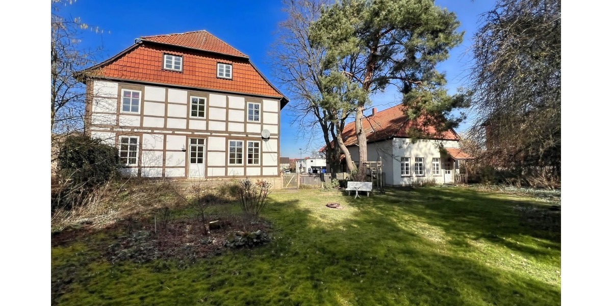 Pfarr-/ Gemeindehaus Rückseite
