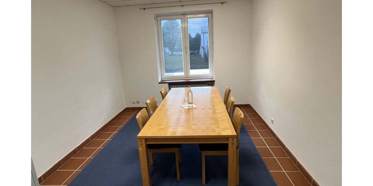 Büro EG links