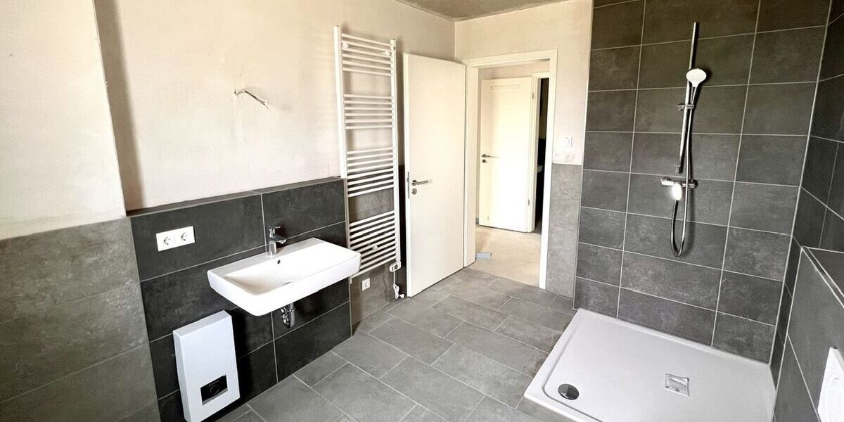 Bad mit Dusche