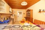 Attraktives Haus mit Ausbaupotential und mit großzügigem Grundstück und Waldfläche in Weichering - Ein Objekt von Ihrem Immobilienpartner SOWA Immobilien und Finanzen - Einfamilienhaus Weichering | Angebot:26060386