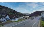 Ehemaliges Gasthaus mit 3 Einzelzimmer & 5 potentiellen Wohnungen inkl. Gaststätte und Parkplätze - Gewerbeobjekt Neckarsteinach | Angebot:26058972