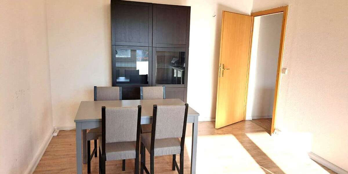 Wohnzimmer 002 Esstisch